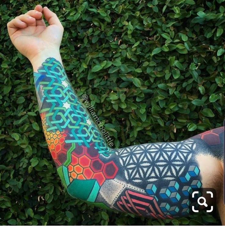 Pin by Kika Rodriguez on Mis Pines guardados in 2025 | Geometric sleeve tattoo, Full sleeve