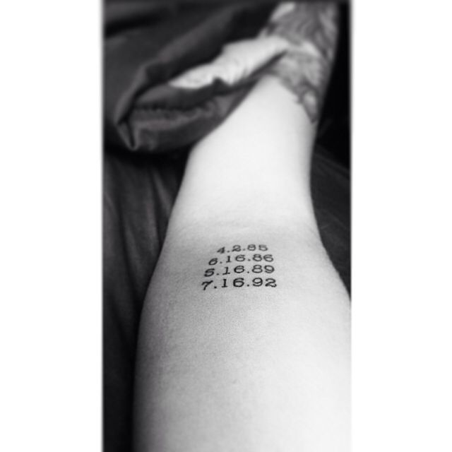 Sibling birth dates