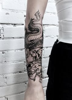34 Dragon hand tattoo ideas | dragon ...
