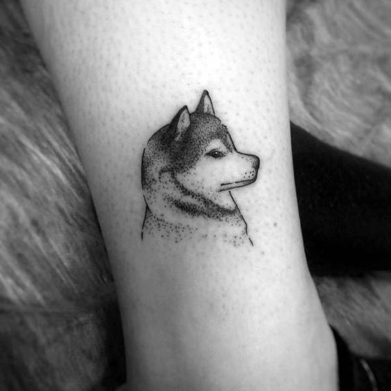 24 Siberian Husky Tattoo Designs For Men and Women