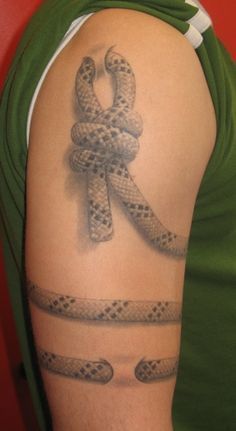 Pin by Tiago Oliveira on tattoo | Rope tattoo, Knot tattoo, Tattoos for guys