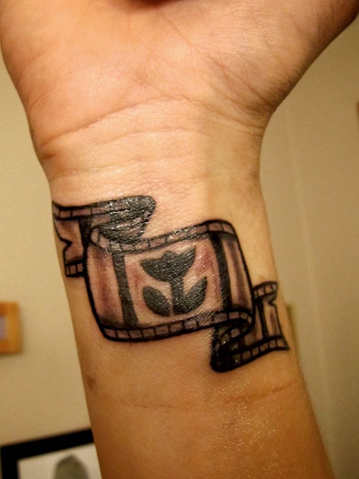 film #tattoo #movietattoo #filmtattoo #filmstrip #filmstriptattoo | Tattoo  designs, Tattoos, Movie tattoo