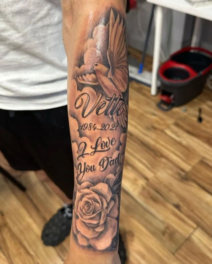 60+ Memorial Tattoo Ideas to Remember Loved Ones