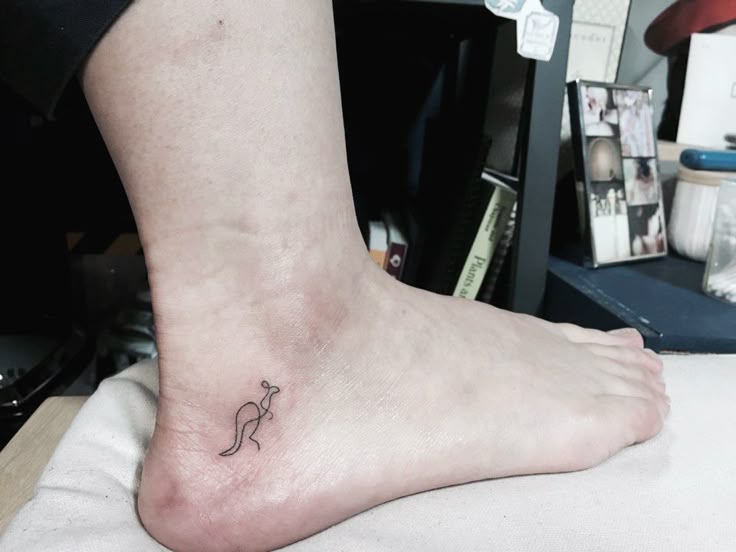 Pin by Alana Plese on Cool tattoos! | Australia tattoo, Koala tattoo,  Travel tattoo