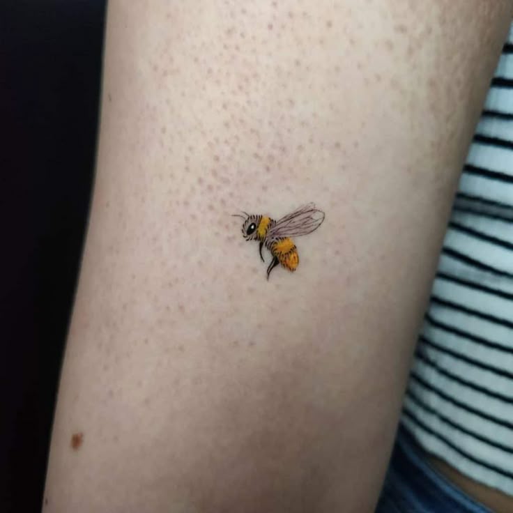 80+ Best Bee Tattoo Designs You'll Fall in Love with