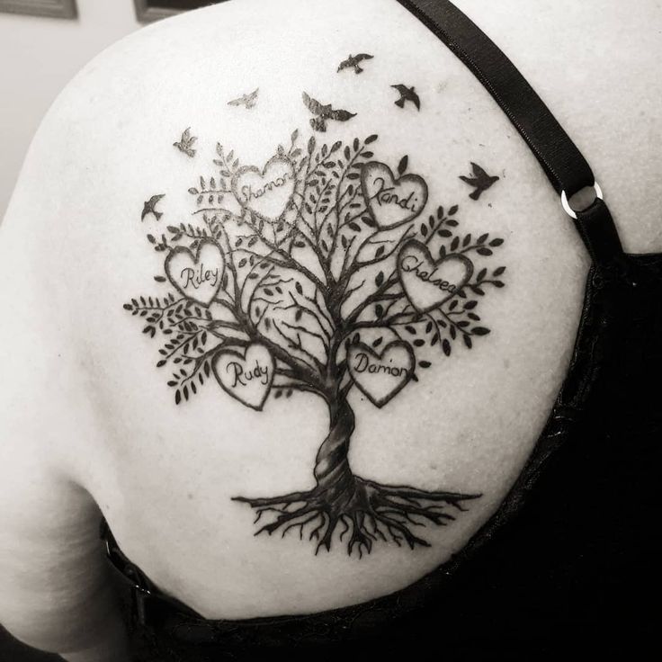 15 Amazing Family Tree Tattoo Designs You Must Ink on Skin — InkMatch
