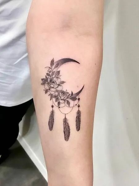 30 Best Moon Tattoos Ideas And Meanings In 2025 - Tattoo Pro