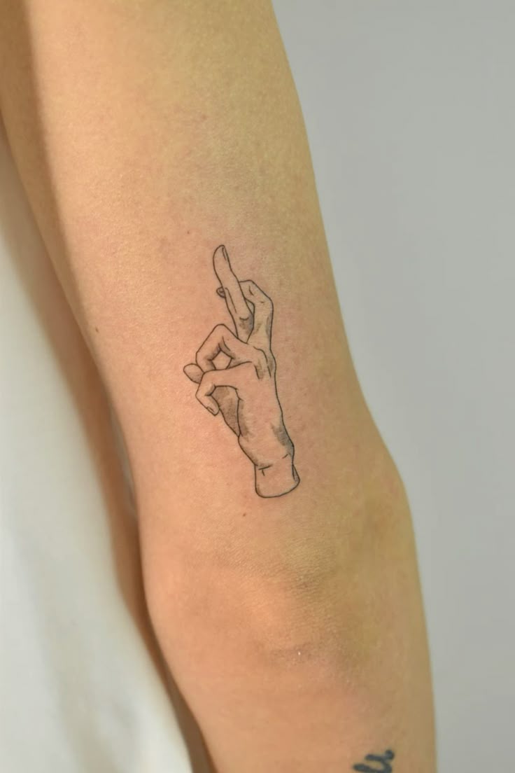 Jujutsu kaisen gojo satoru hand seal hand sign tattoo, anime tattoo idea
