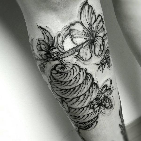 75 Cute Bee Tattoo Ideas | Art and Design | Bee tattoo, Honey bee tattoo,  Tattoos