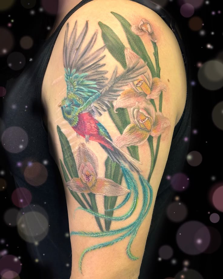 Megan✨Tattoo Artist✨Studio Owner✨Mentor on Instagram: "The National bird and flower