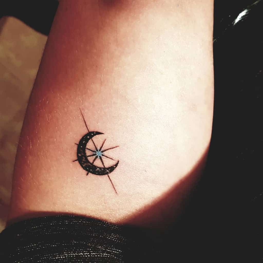 Shining Bright: Cool Moon and Stars Tattoo Ideas | Star tattoo designs, Small  moon tattoos, Star tattoos
