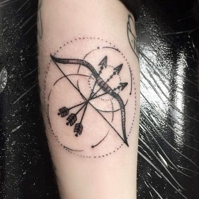 37 Bow And Arrow Tattoo Ideas To Give You Insanely Cool Ink |  Spiritustattoo.com