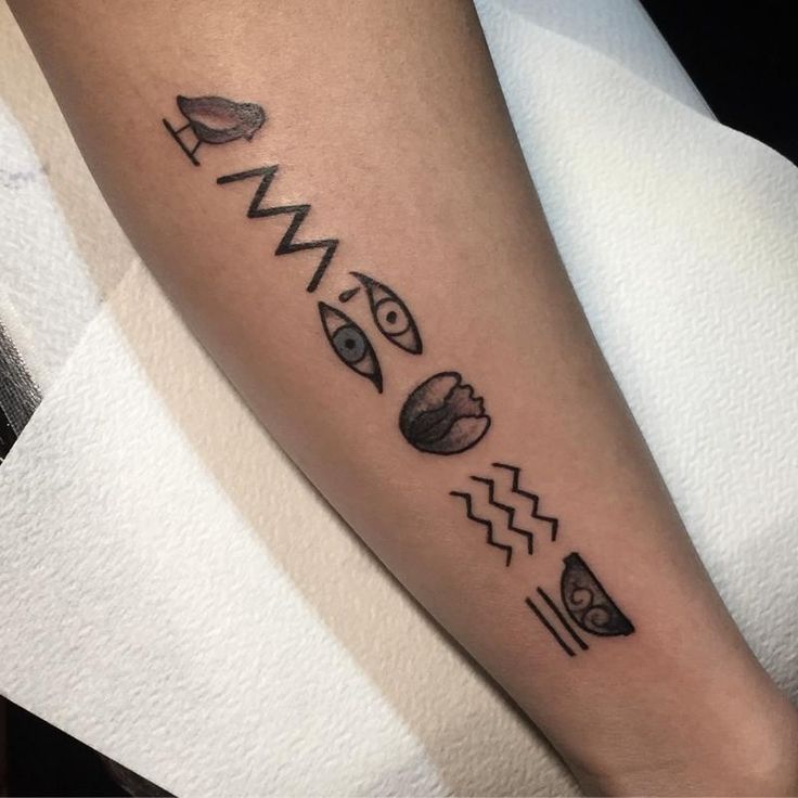 Egyptian Tattoos: 70+ Popular Motifs and Symbols With Meaning