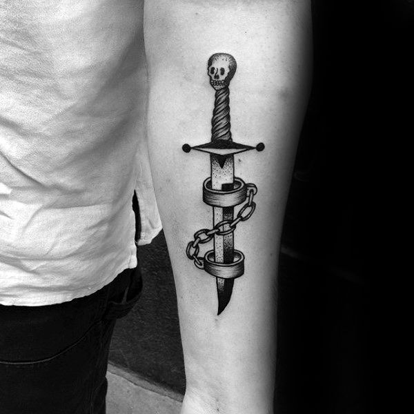 73 Traditional Dagger Tattoo Designs for Men