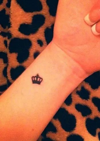 15+ Powerful King Tattoo Designs for Strength and Authority!