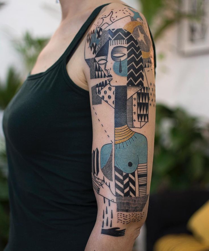 Photographer and aid worker Margherita reflects on the intense and rewarding experiences of humanitarian life in the Middle East and Africa. The language, vulnerable communities, cultural mix and beauty of the desert