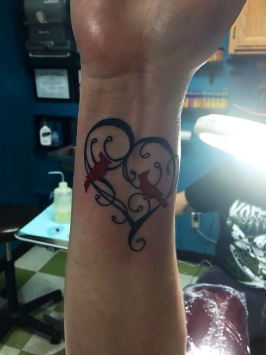 Pin by Debbie Ware on My Style | Cardinal tattoos, Red bird tattoos,  Remembrance tattoos