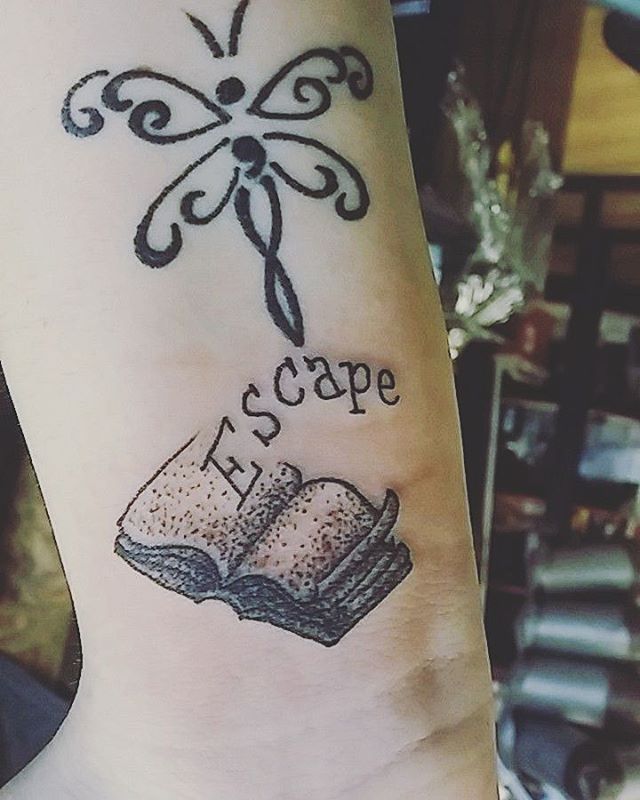 48 Unique Book Tattoo Ideas for Girls: Inspiration & Designs