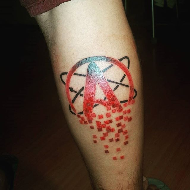 Thanks @robertportuguez I love my new tattoo! #atheist #tattoos  #crimsonmoontattoo #whittier #evolved #pixels