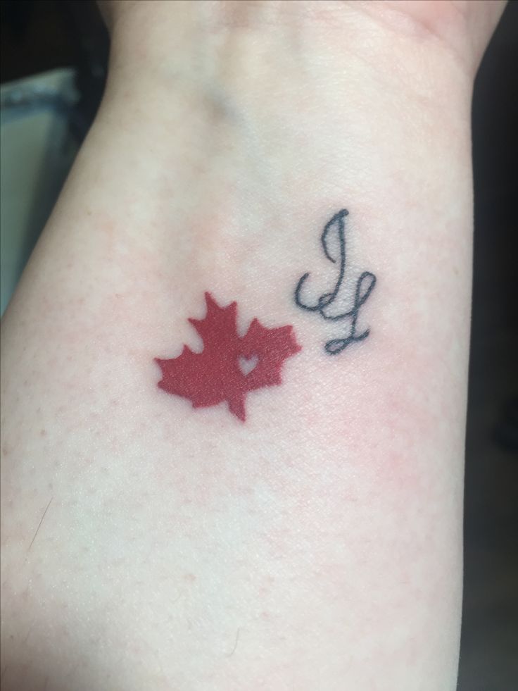 Pin by Fuat Akyürek on Mini tattoos | Music tattoo designs, Mini tattoos, Canada  tattoo