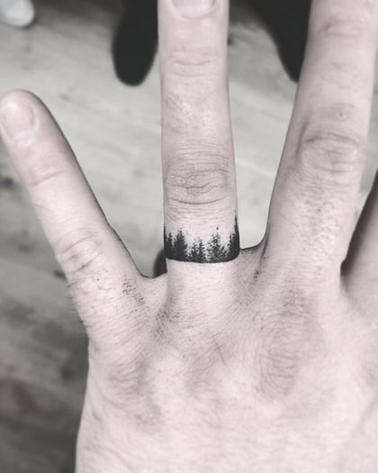 60 Unique Ring Finger Tattoo Ideas That Will Make You Swoon
