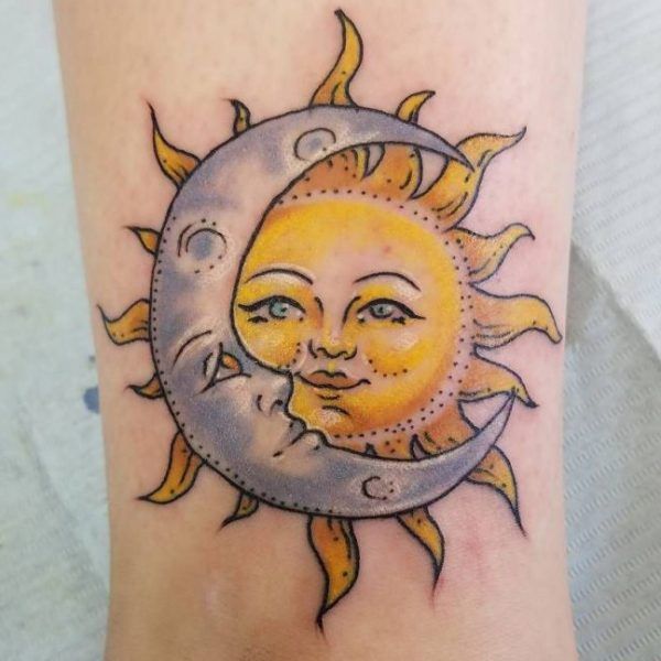 65 Amazing Sun and Moon Tattoo Designs for the Couples - Tattoo Me Now