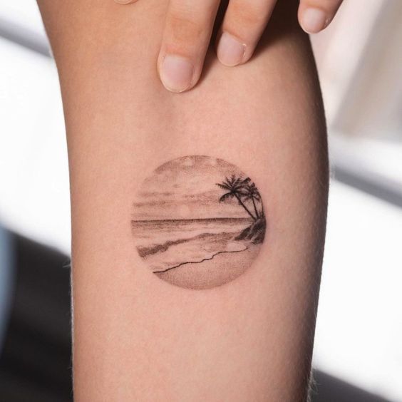 Discover 2025's Top 19 Beach Tattoo Ideas for Women: Embrace Coastal Vibes  & Artistry