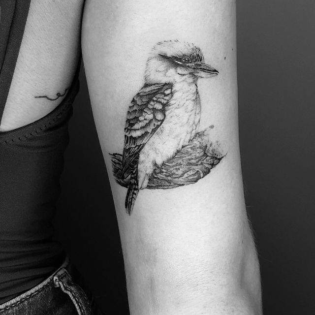 Mattia Colombo Tattoo Artist on Instagram: "Done today @kaleidoscopetattoostudio thanks @paulalf2 for the truth and go… | Tattoos, Kaleidoscope tattoo, Cute tattoos