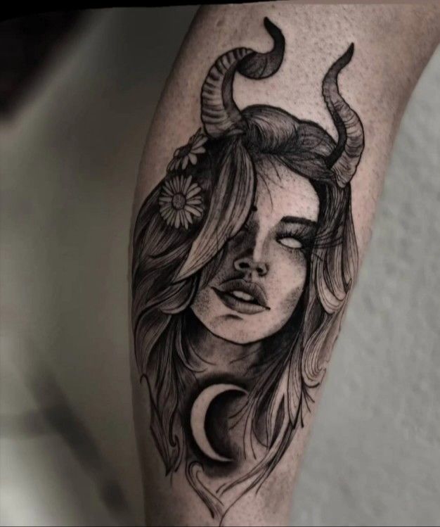 Lilith, chifres, lua.