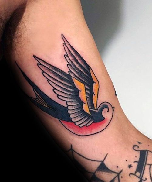 73 Traditional Swallow Tattoo Designs for Men
