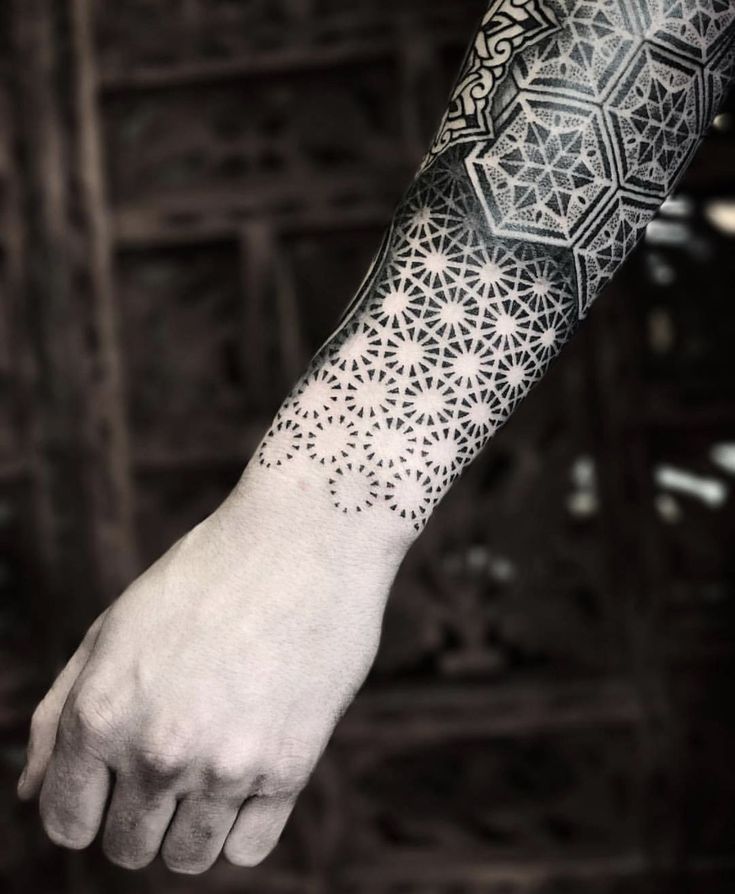 Beyond Lines And Shapes: The Deeper Meaning Behind Geometric Tattoos -  TATTOOGOTO