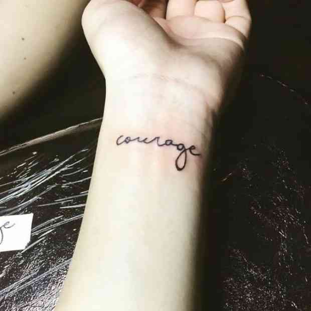 40 Minimalist One-Word Tattoo Ideas That Are Beautiful On Everyone
