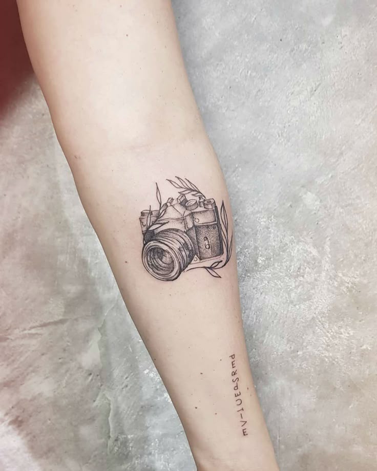 The Best 20+ Camera Tattoo Ideas