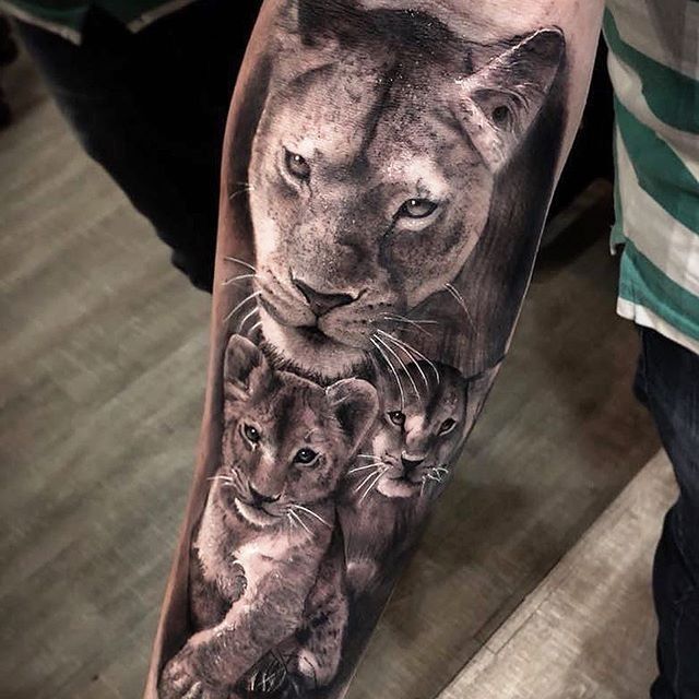 230+ Lioness Tattoo Ideas and Designs (2024)