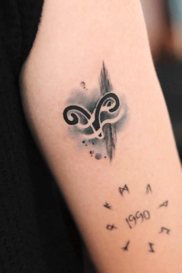 30 Unique Aries Tattoos (Ideas & Designs)