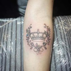 Discover 18 British Tattoo and England Tattoo Ideas | union jack tattoo,  big ben tattoo, london skyline tattoo and more