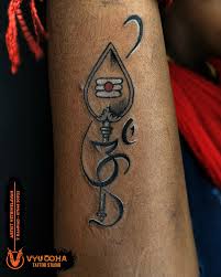 Murugan Vel Tattoo* design on the hand, featuring Best Vyuooha Tattoo Studio in Ramanathapuram. 🔱 *Murugan Vel Tattoo* 🔱 Invoke the strength and blessings of Lord Murugan with a beautifully detailed *Vel