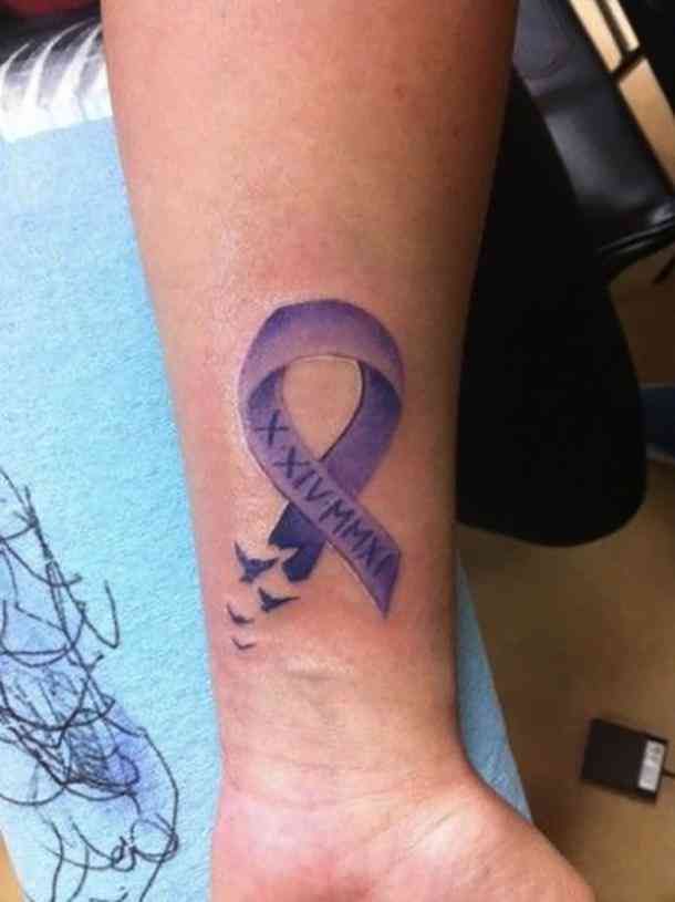 25 Meaningful Tattoos To Get In Memory Of Someone You Love