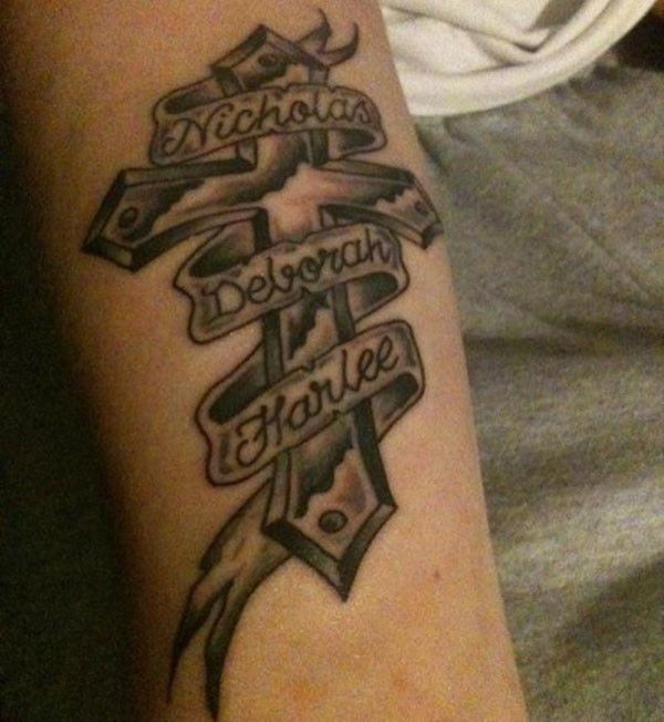 51 Meaningful Family Tattoos Ideas, Designs, and Quotes