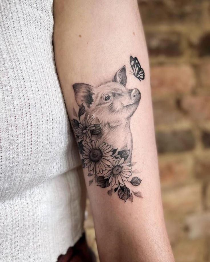 21 Impressive Pig Tattoo Ideas That'll Make You Snort