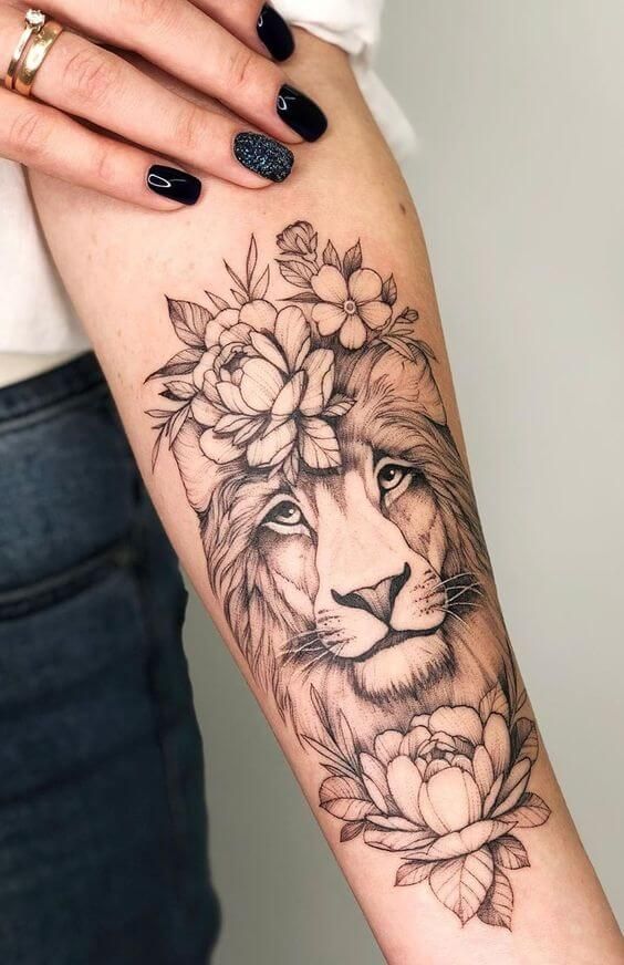 15+ Best Lion and Flowers Tattoo Designs