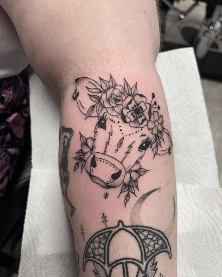 200+ Cow Tattoo Ideas (2024)