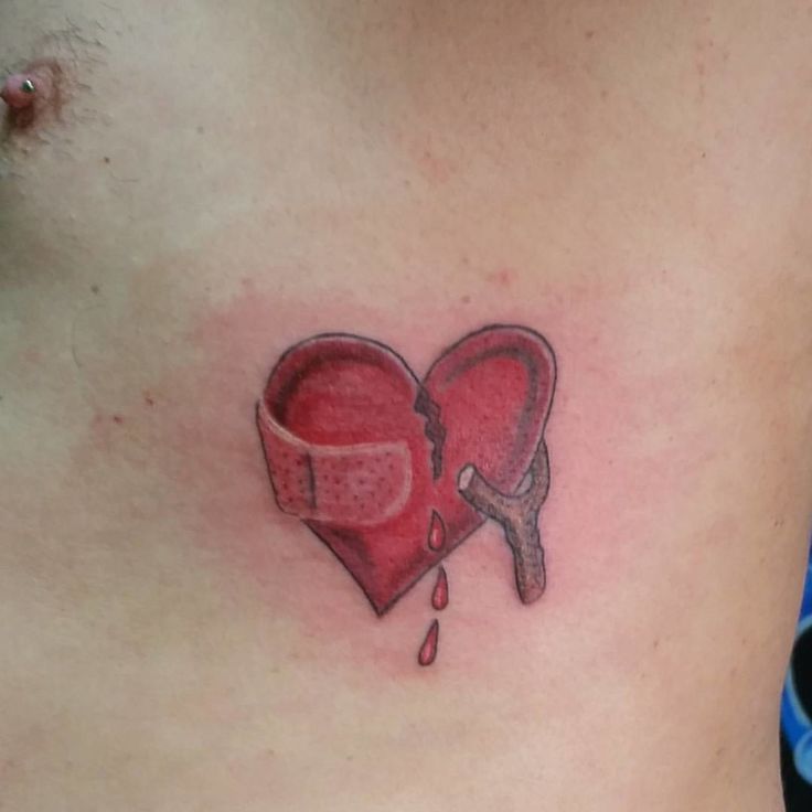 Broken Heart Tattoo Ideas to Tell Your Sad Love Story
