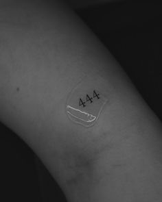 444 Vertical Tattoo Stencil