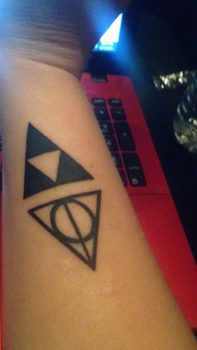 Legend of Zelda met Harry Potter | Zelda tattoo, Gaming tattoo, New tattoos
