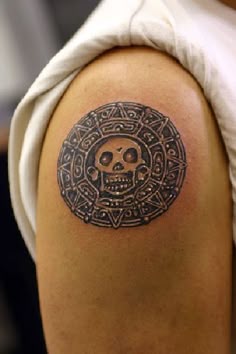 Discover 110 Movie Tattoos and Disney Tattoo Ideas | horror movie tattoos,  stephen king tattoos, pin up tattoos and more