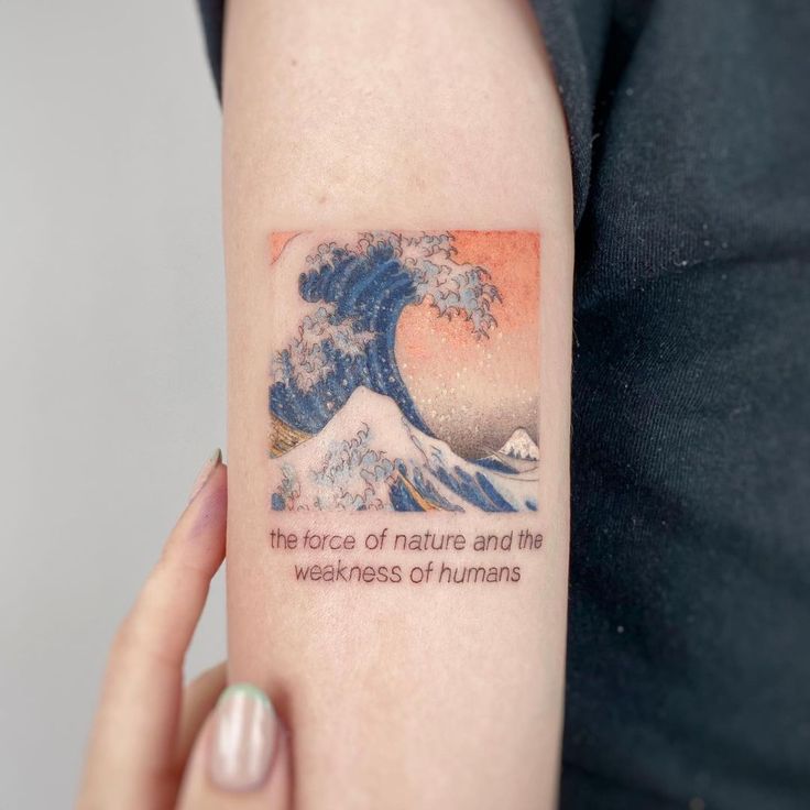 Alice Lando on Instagram: "La grande onda di Kanagawa, Hokusai Done at  @bluestate_studio with @emalla.official #