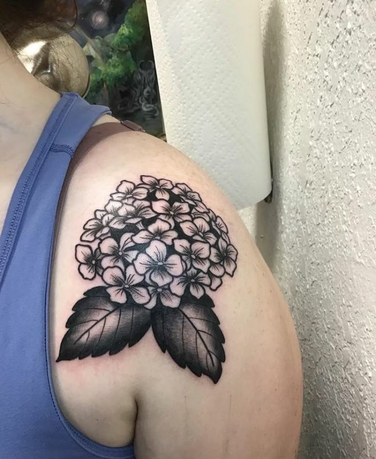 20 Attractive Hydrangea Tattoo Designs - The XO Factor