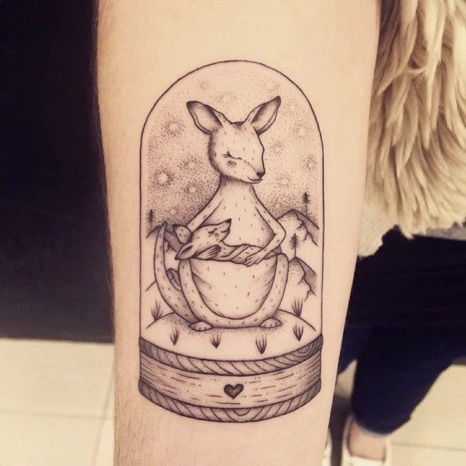 Tattoozinha by Marta Carvalho! #MartaCarvalho#TokaStudio #tattoobr  #tattoodobr #animal#nature #natureza #kangaroo #canguru