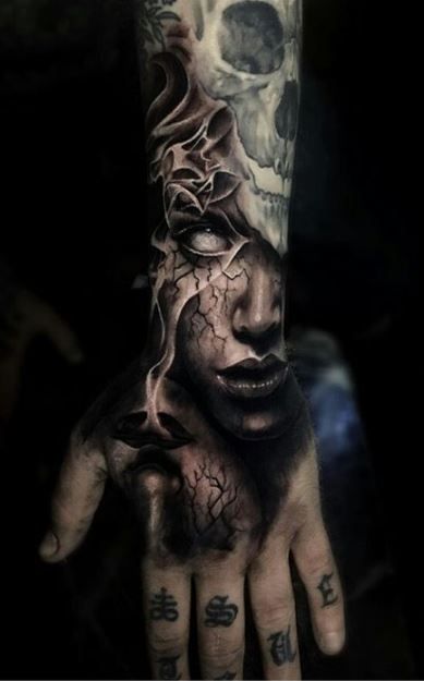 Skull Gothic sleeve and hand tattoo